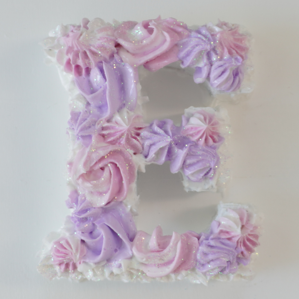 5x5 Letter E w/easel