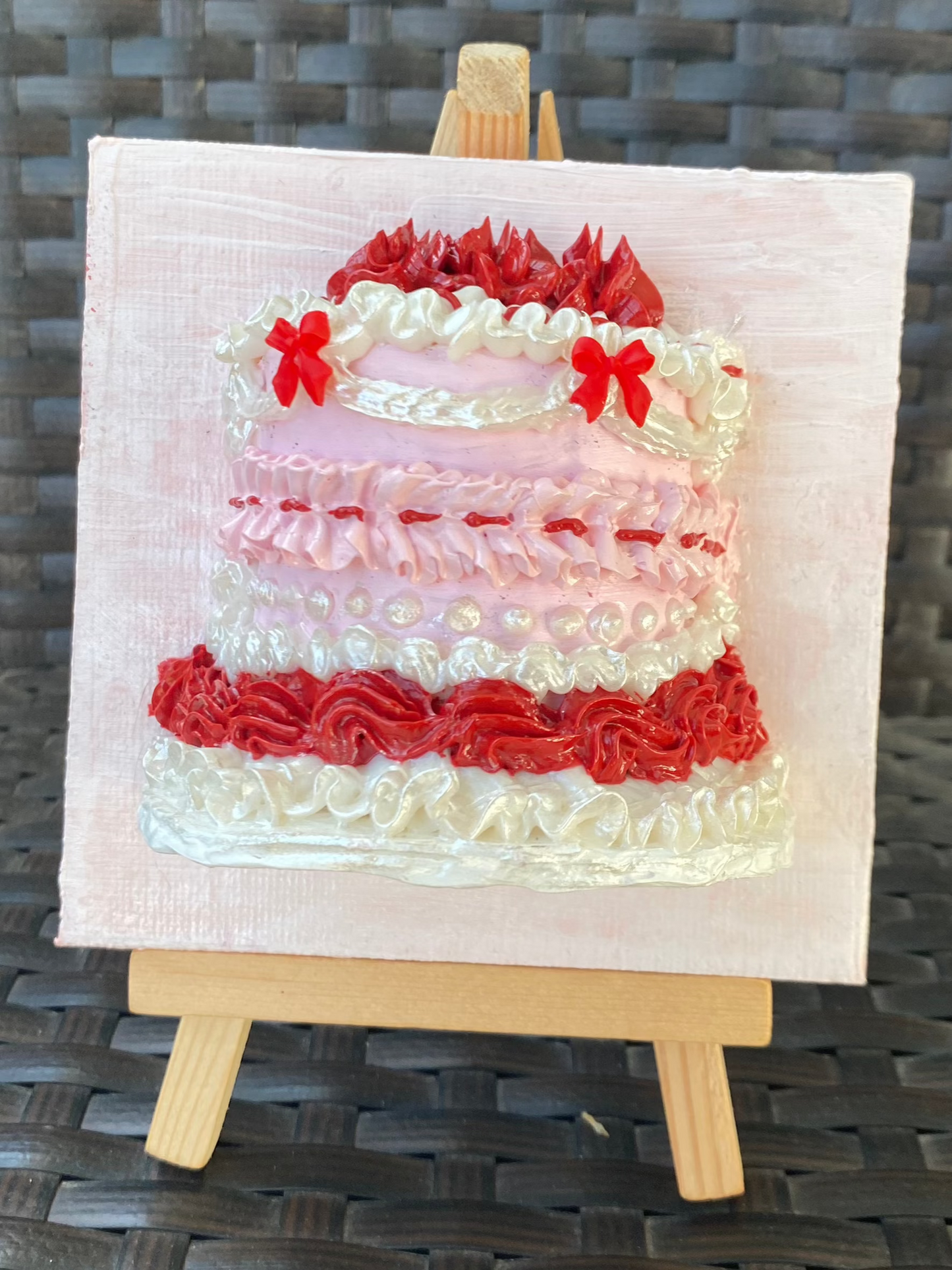 Shortcake Ruffles Vintage Cake