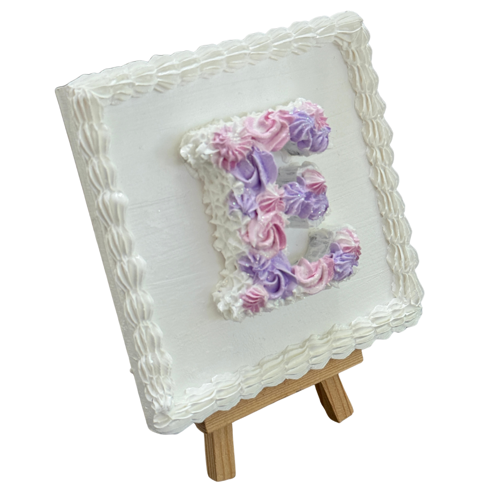 5x5 Letter E w/easel